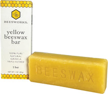 Cargar imagen en el visor de la galería, Beesworks Barras de cera de abejas amarillas (1 onza), 100% puras, de grado cosmético, cera de abeja con triple filtro para el cuidado de la piel
