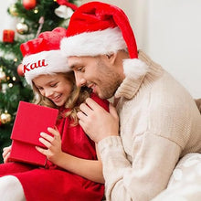 Cargar imagen en el visor de la galería, Gorro de Santa personalizado