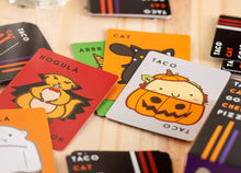 Cargar imagen en el visor de la galería, Pizza de queso de cabra y gato Taco – Edición de Halloween – Juegos de fiesta de Halloween para niños y adultosln23 – Recuerdos de fiesta de Halloween, premio de fiesta escolar de Halloween, regalo de