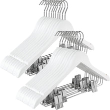 Cargar imagen en el visor de la galería, TOPIA HANGER Perchas de madera con clips de metal ajustables y gancho giratorio de 360°, perchas de madera de alta calidad