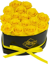Cargar imagen en el visor de la galería, GLAMOUR BOUTIQUE 16 flores en forma de corazón