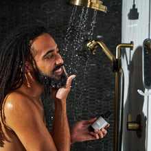 Cargar imagen en el visor de la galería, MANSCAPED® El kit de cuidado de la barba incluye champú y bálsamo hidratante UltraPremium, ln23 cepillo suave, peine y tijeras de precisión para aseo y recortar el vello facial