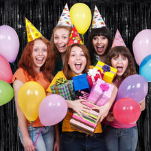 Cargar imagen en el visor de la galería, Cortina de flecos negros para fiestas