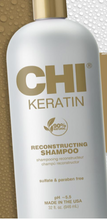 Cargar imagen en el visor de la galería, CHI Champú reconstructor de queratina Q1