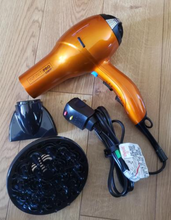 Cargar imagen en el visor de la galería, INFINITIPRO BY CONAIR 1875 vatios Rendimiento del salón / secador de pelo