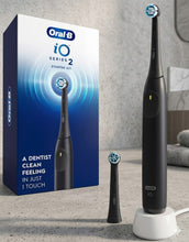 Cargar imagen en el visor de la galería, Oral-B iO Series 2 Kit de inicio de cepillo de dientes eléctrico recargable