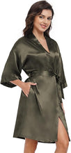Cargar imagen en el visor de la galería, Bata de baño corta y ligera para mujer