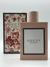 Cargar imagen en el visor de la galería, Gucci Bloom by Gucci 3.3 Oz