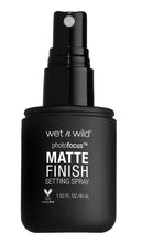 Cargar imagen en el visor de la galería, Spray de ajuste de acabado mate para fotomatón wet n wild