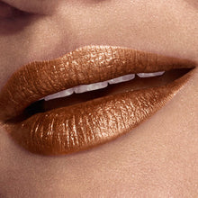 Cargar imagen en el visor de la galería, Lápiz labial mate Maybelline New York, color mate metálico sensacional., Dorado (Pure Gold)