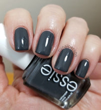 Cargar imagen en el visor de la galería, On Mute (686)