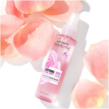 Cargar imagen en el visor de la galería, Garnier Spray de niebla facial con agua de rosas, 4.4 oz