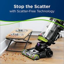 Cargar imagen en el visor de la galería, Bissell Cleanview Aspiradora sin bolsa giratoria vertical para mascotas, verde NDP 68
