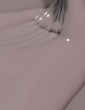 Cargar imagen en el visor de la galería, Icelanded a Bottle of OPI (GC I53)