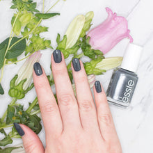 Cargar imagen en el visor de la galería, On Mute (686)