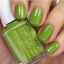 Cargar imagen en el visor de la galería, Willow in the wind (705)