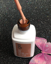 Cargar imagen en el visor de la galería, Perennial Chic Gel 905G