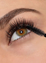 Cargar imagen en el visor de la galería, Maybelline New York Volum 'Express The Colossal Big Shot Mascara, ✅