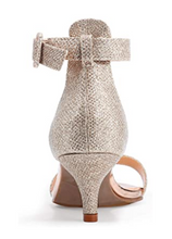 Cargar imagen en el visor de la galería, SHOWHOW Tacones bajos para mujer, punta abierta NDP 53