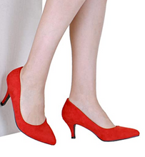 Cargar imagen en el visor de la galería, Guilty Zapatos rojos de suede NDP 33