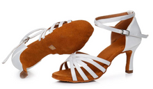 Cargar imagen en el visor de la galería, Zapatos para mujer beige Blancos