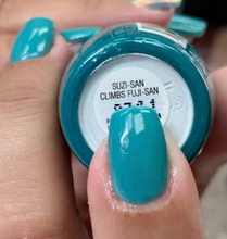 Cargar imagen en el visor de la galería, Suzi-san Climbs Fuji-san (GC T88)