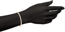 Cargar imagen en el visor de la galería, Pulsera de tenis clásica chapada en oro de 14 quilates con circonita cúbica NDP15