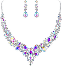 Cargar imagen en el visor de la galería, Juego de pendientes colgantes de cristal austriaco para mujer NDP34