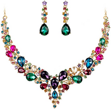 Cargar imagen en el visor de la galería, Juego de pendientes colgantes de cristal austriaco para mujer NDP34