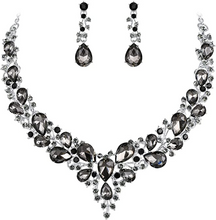 Cargar imagen en el visor de la galería, Juego de pendientes colgantes de cristal austriaco para mujer NDP34