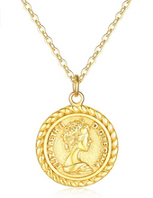 Cargar imagen en el visor de la galería, Collar con moneda chapada en oro de 18 quilates NDP37