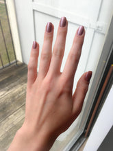 Cargar imagen en el visor de la galería, Reykjavik has all the hot spots (NL I63)