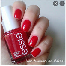 Cargar imagen en el visor de la galería, Russian Roulette (182)