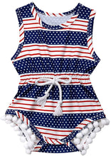 Cargar imagen en el visor de la galería, Set de bebé recién nacido con borlas NDP4