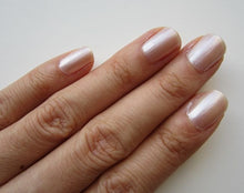 Cargar imagen en el visor de la galería, Imported Bubbly (80)