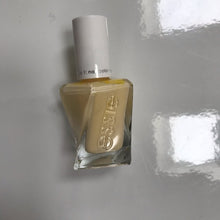 Cargar imagen en el visor de la galería, Atleier At The Bay (102)