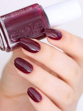 Cargar imagen en el visor de la galería, In the Lobby (935)