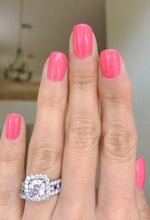 Cargar imagen en el visor de la galería, Signature Smile (230)