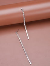 Cargar imagen en el visor de la galería, Aretes colgantes de tira larga con diamantes de imitación ✅