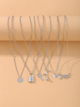 Cargar imagen en el visor de la galería, Collar con dije de mariposa y flor de 6 piezas ✅