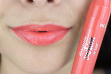 Cargar imagen en el visor de la galería, Revlon Kiss Cushion - Pintalabios de color coral de gama alta