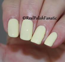 Cargar imagen en el visor de la galería, Meet a Boy Cute As Can Be (GC G42)