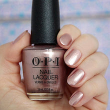 Cargar imagen en el visor de la galería, Hittin the portuguese pavement (SR J20) - Liquidación!