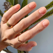 Cargar imagen en el visor de la galería, Sheer Silhouette (57)