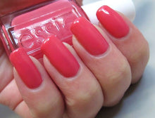 Cargar imagen en el visor de la galería, Guilty Pleasures (578)