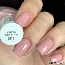 Cargar imagen en el visor de la galería, Young, wild & me