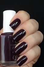 Cargar imagen en el visor de la galería, Velvet Voyage (732)