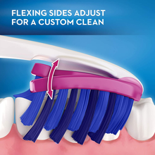 Cargar imagen en el visor de la galería, Oral-B 3D Luxe Pro-Flex Cepillo de dientes suave manual, Paquete de 4 cepillos NDP7