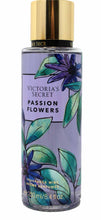 Cargar imagen en el visor de la galería, Victoria Secret Passion Flower 8.4oz