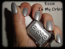 Cargar imagen en el visor de la galería, In My Orbit (1585)